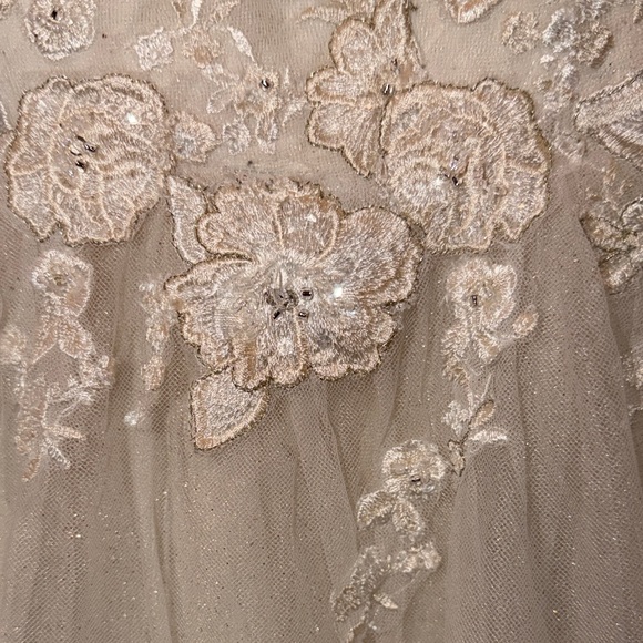 David’s Bridal Ivory/Champagne Appliqué Glitter Tulle A-Line Dress Style #WG3930 - Picture 10 of 15